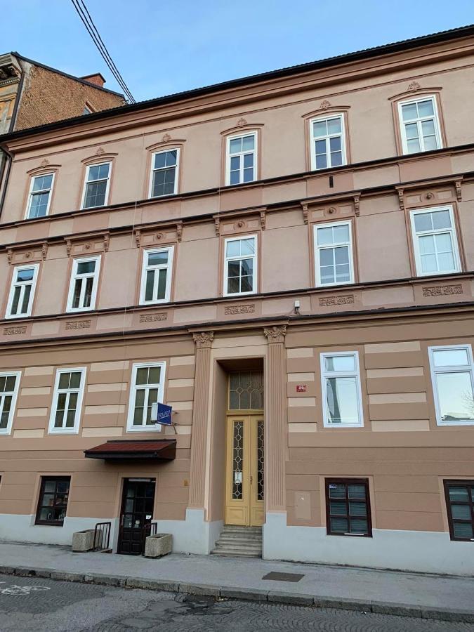 Apartment Mansarda Maribor Luaran gambar